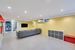 62-10 Boelsen Crescent, Rego Park, NY 11374 - Photo 25