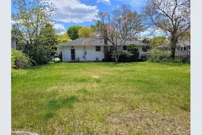 5 Thorpe Lane, East Islip, NY 11730 - Photo 7