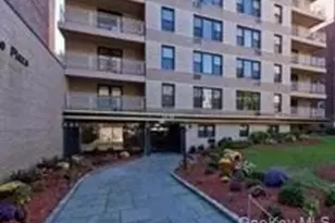 65-50 Wetherole St, Rego Park, NY 11374 - Photo 9
