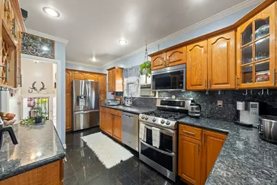 13435 226th Street, Springfield Gardens, NY 11413 - Photo 7