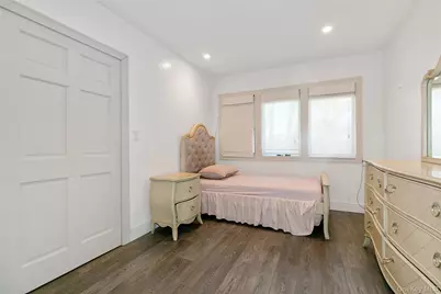22 Olive Street, Great Neck, NY 11020 - Photo 19