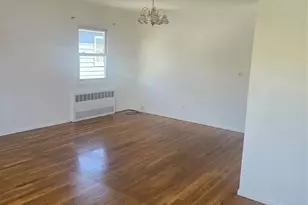 10 Alsop St, Valley Stream, NY 11581 - Photo 3