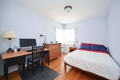 64-50 Utopia Parkway, Fresh Meadows, NY 11365 - Photo 13