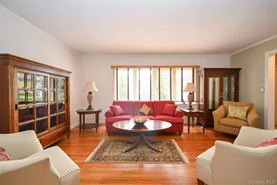 64-50 Utopia Parkway, Fresh Meadows, NY 11365 - Photo 3