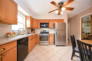 64-50 Utopia Pkwy, Fresh Meadows, NY 11365 - Photo 5