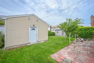 64-50 Utopia Pkwy, Fresh Meadows, NY 11365 - Photo 17