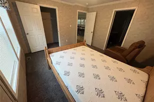 40 4th St, Godeffroy, NY 12729 - Photo 7