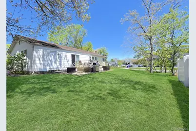 199 Stanley Drive, Centereach, NY 11720 - Photo 19