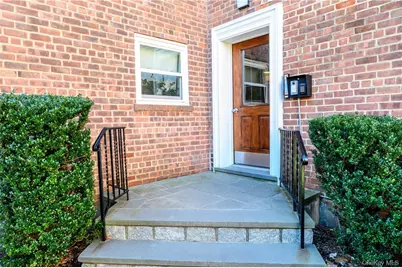 330 S Broadway #A11, Tarrytown, NY 10591 - Photo 5