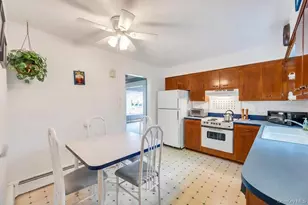 270 7th St, Saint James, NY 11780 - Photo 11