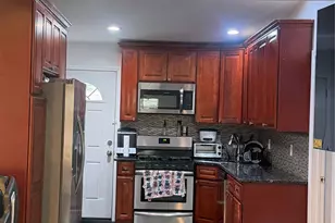 1013 Merriam Rd, Bay Shore, NY 11706 - Photo 5