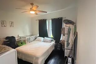 1013 Merriam Rd, Bay Shore, NY 11706 - Photo 9