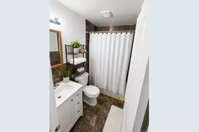 1013 Merriam Road, Bay Shore, NY 11706 - Photo 7