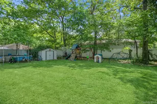 209 Cypress Dr, Mastic Beach, NY 11951 - Photo 31
