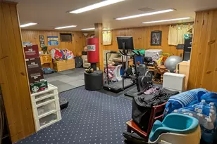 84 Woodlawn Ave, Valley Stream, NY 11581 - Photo 37