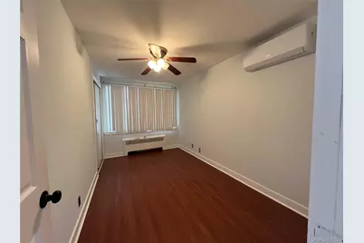 150-11 17th Avenue, Whitestone, NY 11357 - Photo 31