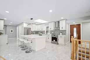 497 Woodbury Rd, Cold Spring Harbor, NY 11724 - Photo 13