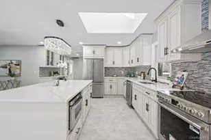 497 Woodbury Rd, Cold Spring Harbor, NY 11724 - Photo 15