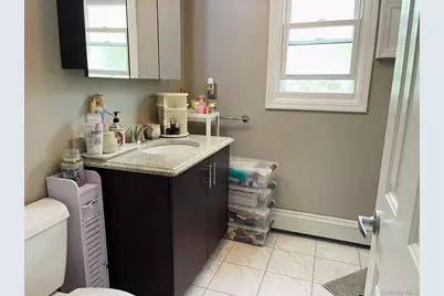 12 Vernon Street, Plainview, NY 11803 - Photo 15