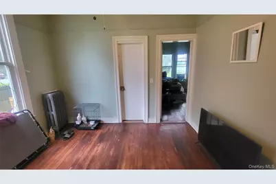 242 Mansion Street, Poughkeepsie, NY 12601 - Photo 11