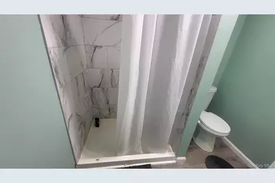 242 Mansion Street, Poughkeepsie, NY 12601 - Photo 15