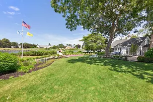 144 Springville Rd, Hampton Bays, NY 11946 - Photo 27