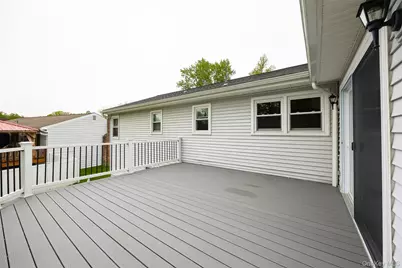 51 Carriage Hill Lane, Poughkeepsie, NY 12603 - Photo 11