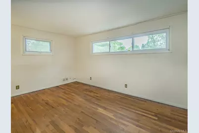 43 Plymouth Road, Port Washington, NY 11050 - Photo 11