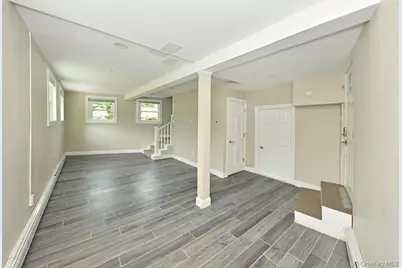 221 Lakeview Drive, Ridgewood, NJ 07450 - Photo 17