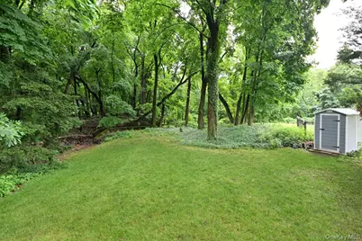 221 Lakeview Drive, Ridgewood, NJ 07450 - Photo 25