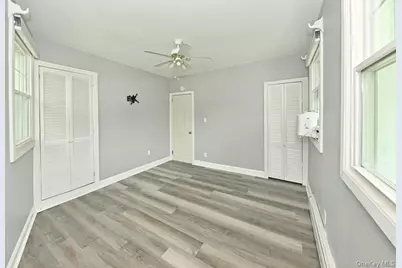 221 Lakeview Drive, Ridgewood, NJ 07450 - Photo 9