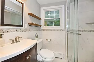 221 Lakeview Dr, Ridgewood, NJ 07450 - Photo 11