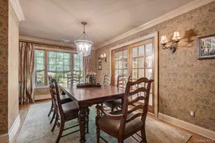 3 Carriage Ct, Dix Hills, NY 11746 - Photo 7