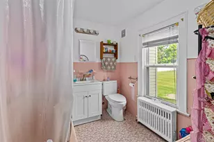 76 Solomon Ave, Inwood, NY 11096 - Photo 9