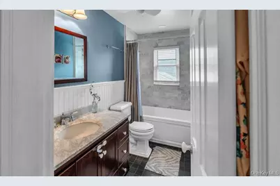 16 Kingsley Road, Huntington, NY 11743 - Photo 17