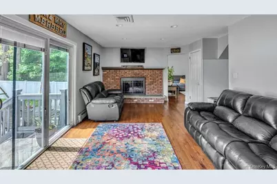 16 Kingsley Road, Huntington, NY 11743 - Photo 11