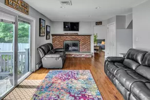 16 Kingsley Rd, Huntington, NY 11743 - Photo 11