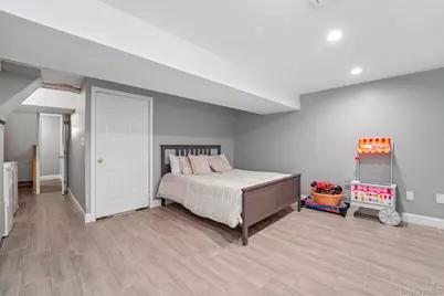 7 Sand Street, Port Chester, NY 10573 - Photo 27