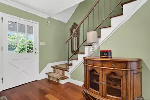 24 Thorngrove Ln, Dix Hills, NY 11746 - Photo 3