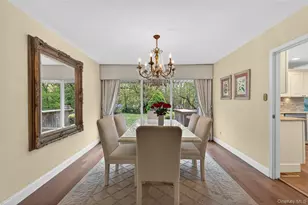 24 Thorngrove Ln, Dix Hills, NY 11746 - Photo 9
