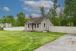 135 Beaver Dam Rd, Montgomery, NY 12549 - Photo 3
