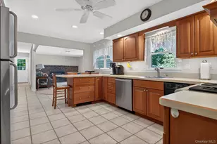 19 Glen Haven Dr, New City, NY 10956 - Photo 13