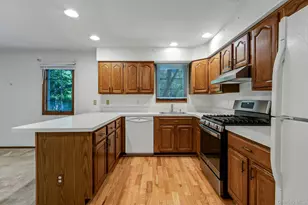 8 Village Gate Way, Nyack, NY 10960 - Photo 11
