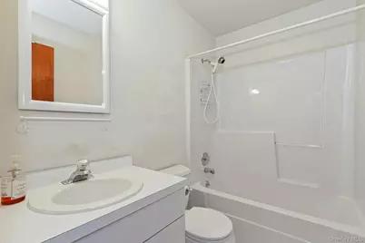 8 Village Gate Way #8, Nyack, NY 10960 - Photo 25