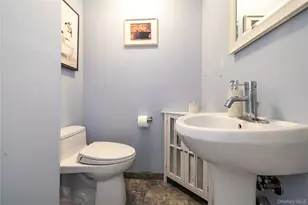 73 Virginia Ave, Oceanside, NY 11572 - Photo 17