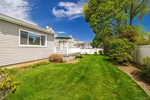 73 Virginia Ave, Oceanside, NY 11572 - Photo 29