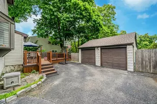 1333 Boston Ave, Bay Shore, NY 11706 - Photo 39