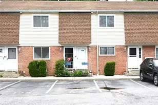 565 Avenue A, Uniondale, NY 11553 - Photo 3