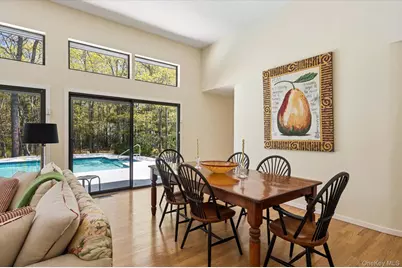 6 Deer Path, Quogue, NY 11959 - Photo 9