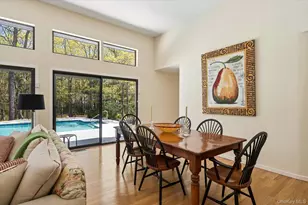 6 Deer Path, Quogue, NY 11959 - Photo 9